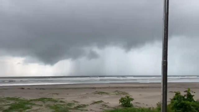 Embedded thumbnail for Mandrem Beach by VU3FGJ